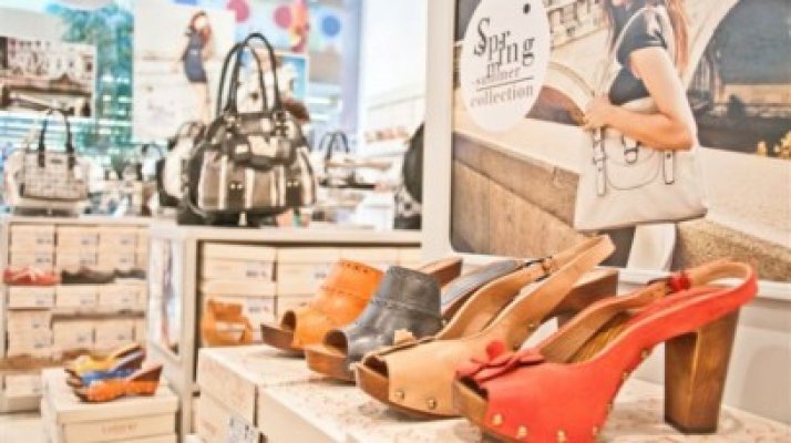 Un mare retailer de pantofi low-cost vrea cel puţin 20 de noi magazine în 2013 în România